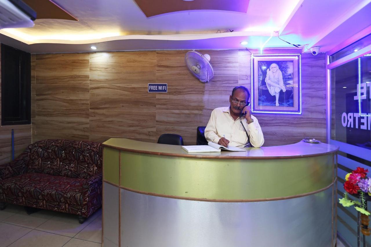 Oyo Hotel New Metro Near Phoenix United Lucknow Extérieur photo