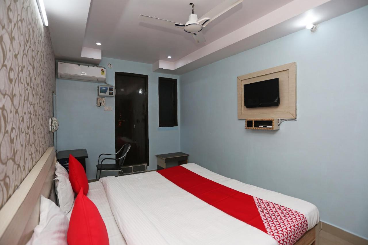 Oyo Hotel New Metro Near Phoenix United Lucknow Extérieur photo