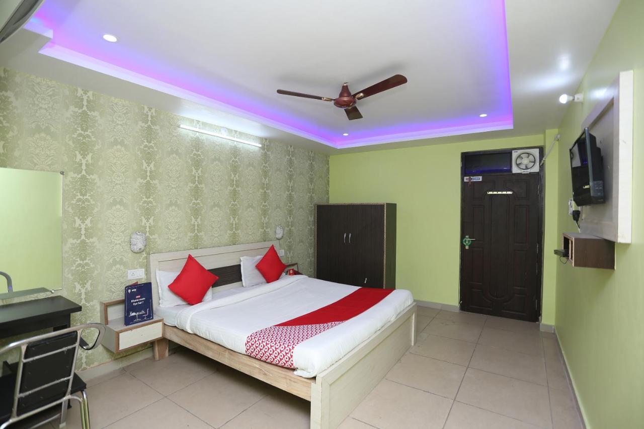 Oyo Hotel New Metro Near Phoenix United Lucknow Extérieur photo